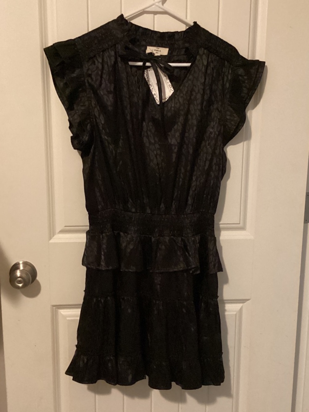 Women’s Black Ruffle Tiered Dress Entro Boutique nwt
